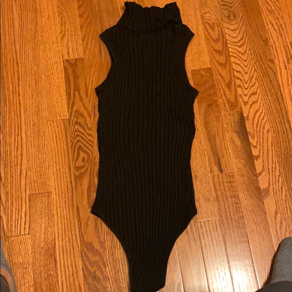 Pacsun sleeveless turtleneck bodysuit